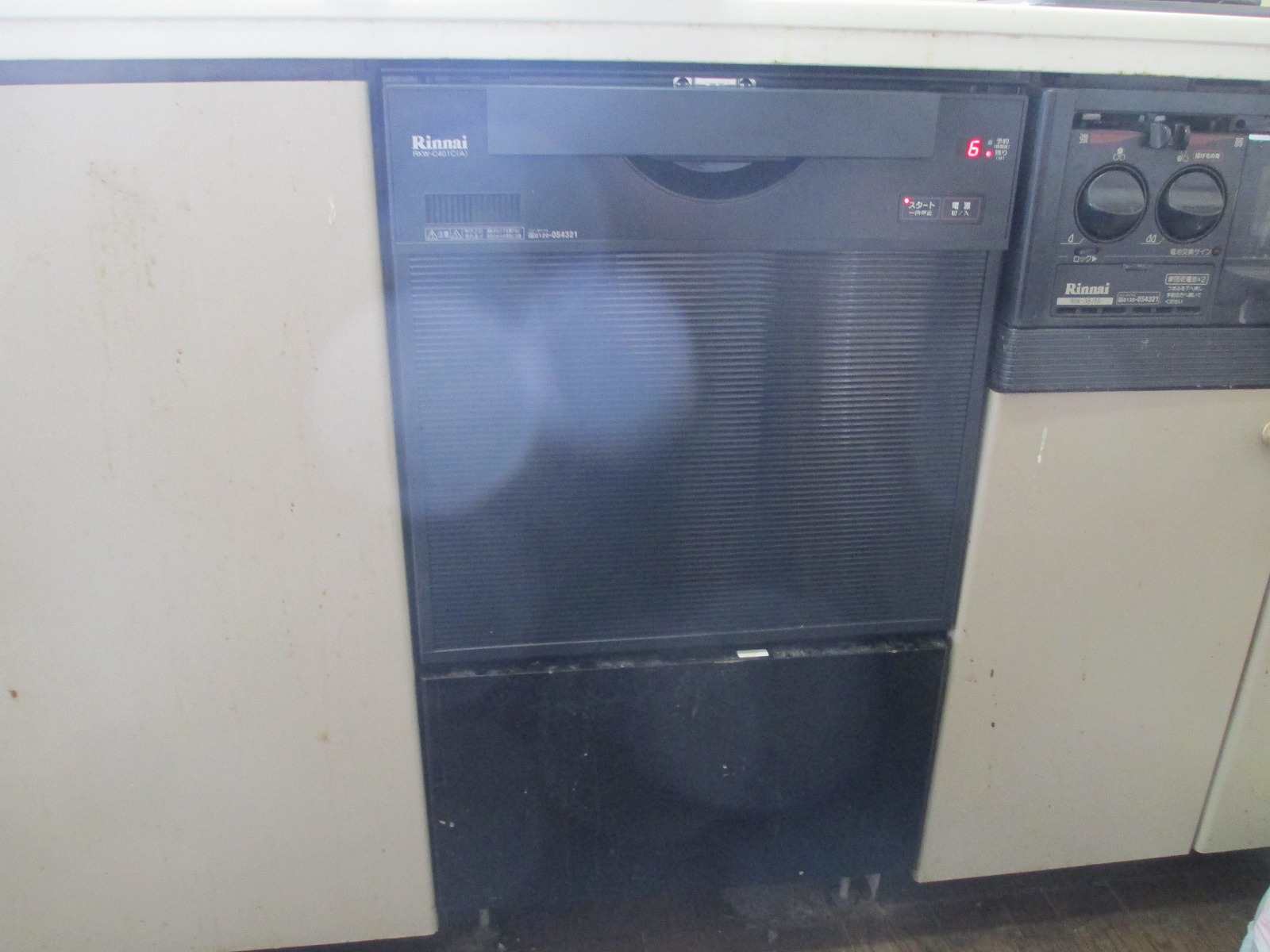 リンナイ　食器洗い乾燥機　RKW-403A-SV