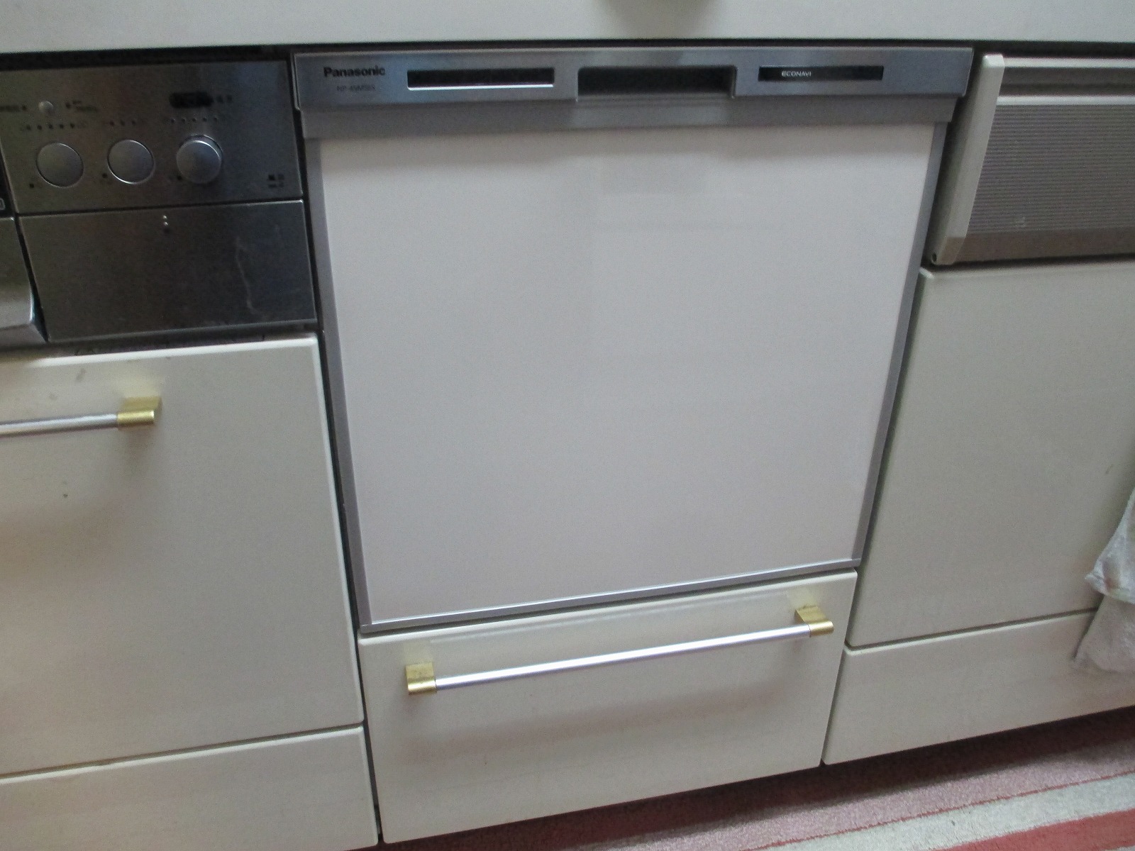 Panasonic 食器洗い乾燥機　NP-45MS6S