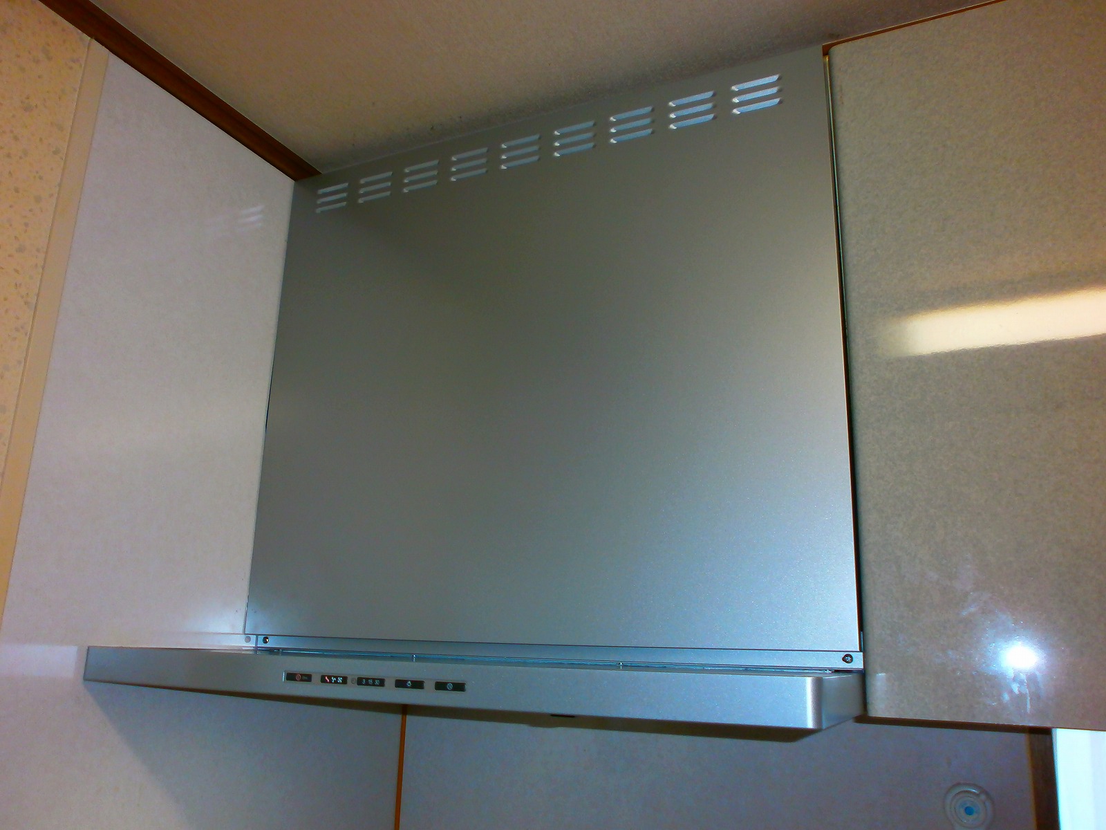富士工業製レンジフード　ERL-EC-751SI
