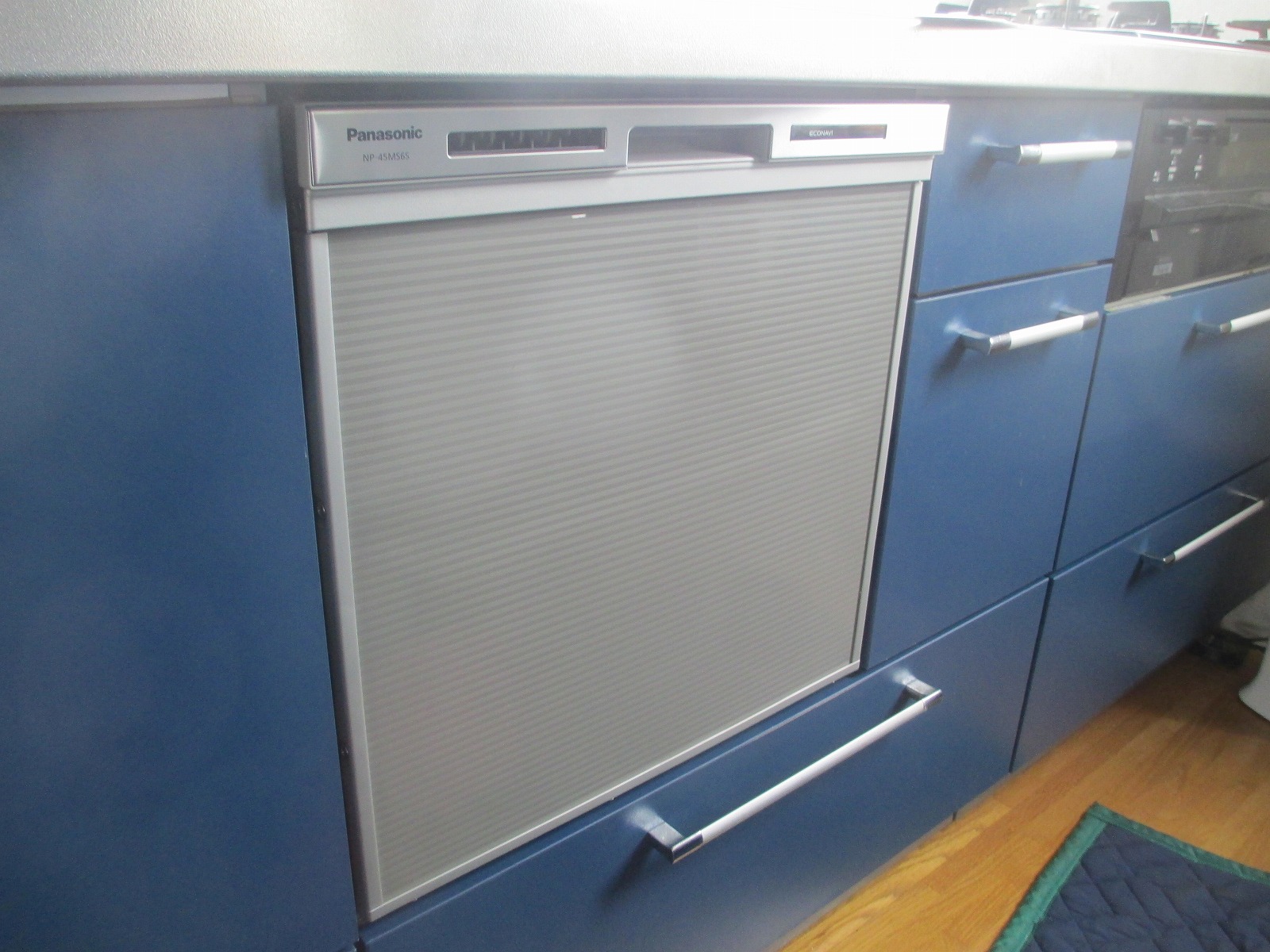 Panasonic製食器洗い乾燥機 NP-45MS6S