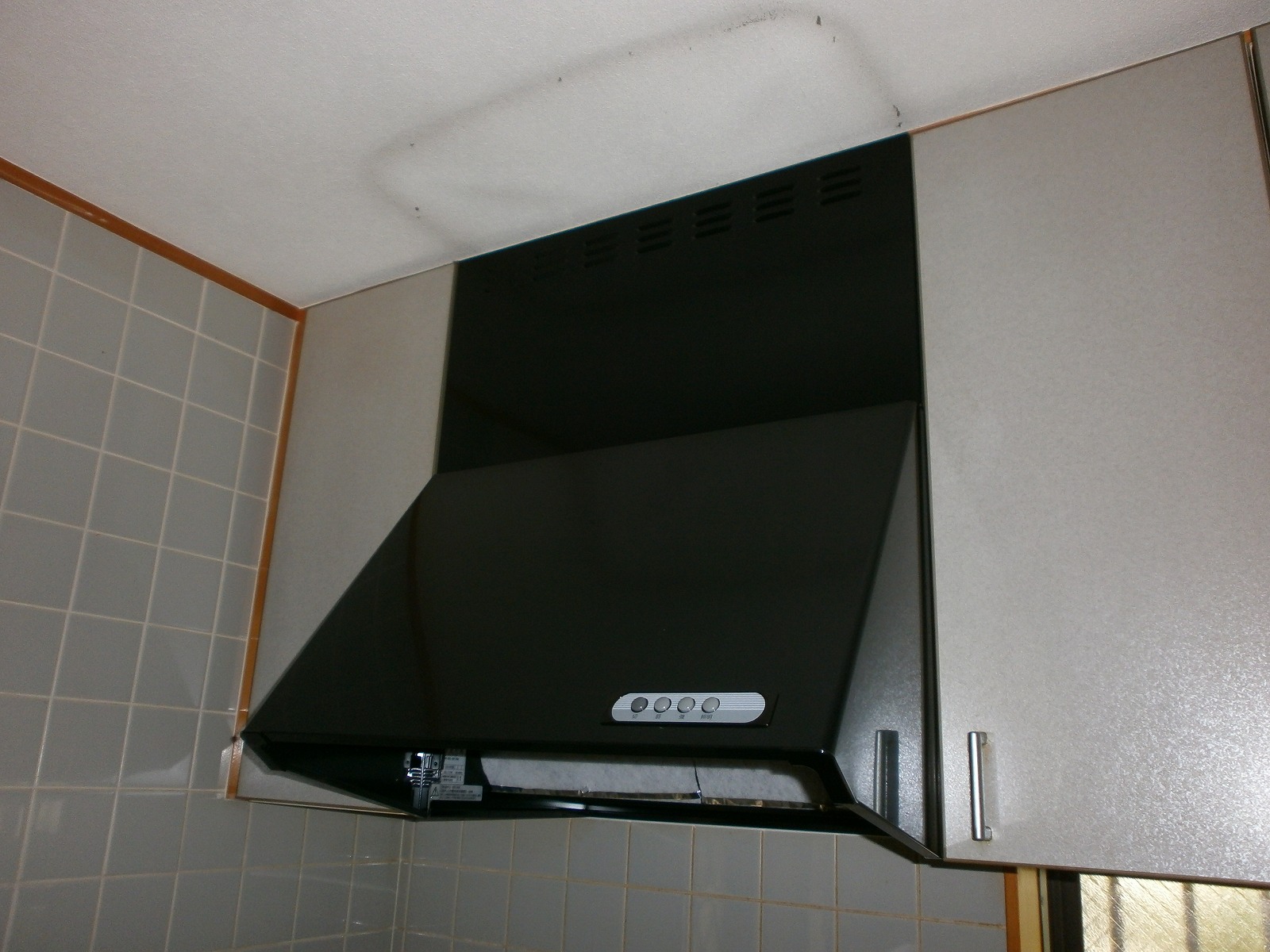 富士工業製レンジフード BDR-3HL-601BK
