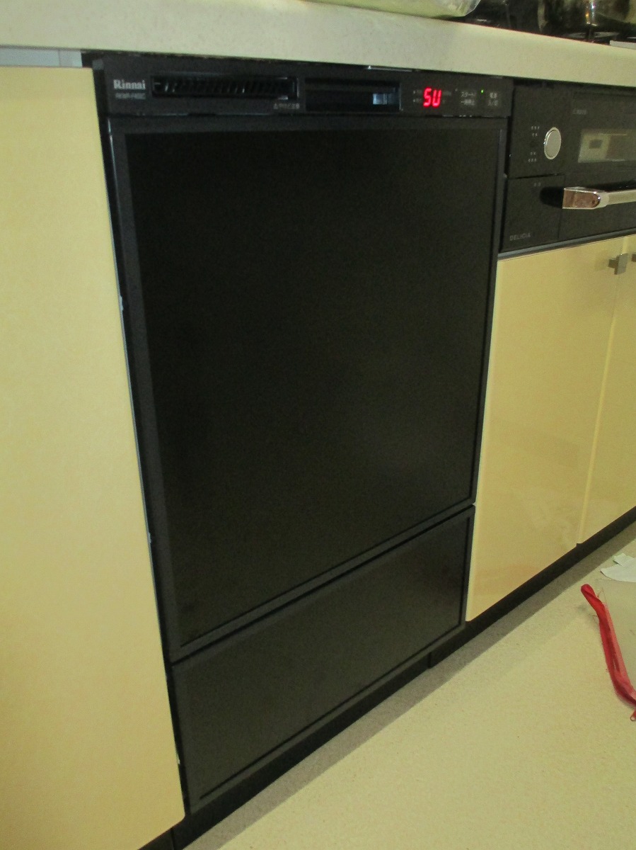 リンナイ製食器洗い乾燥機　RKWR-F402C