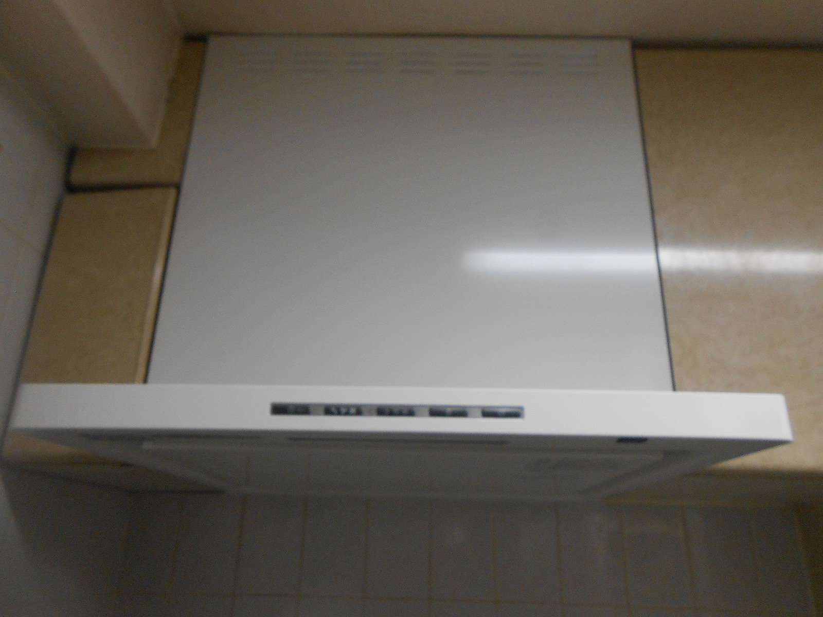 富士工業製レンジフード SERL-EC-601W