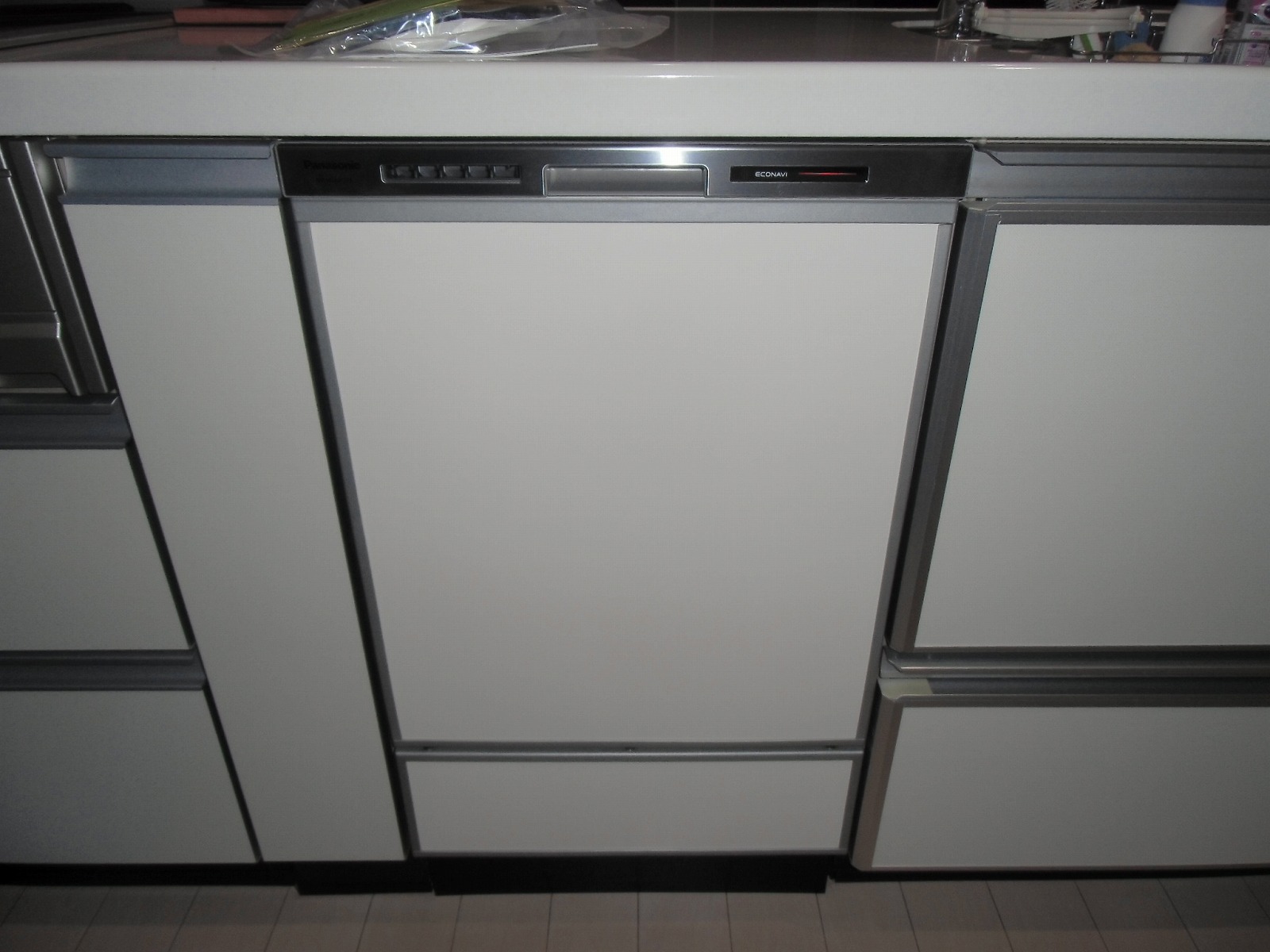 Panasonic製食器洗い乾燥機 NP-45MD7S