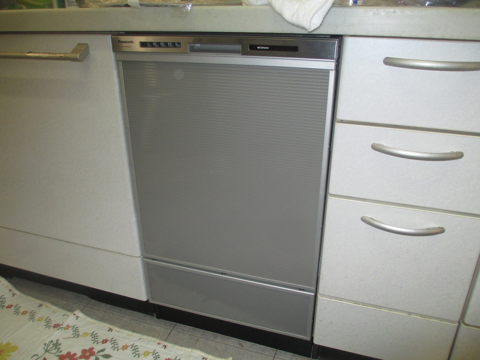 Panasonic製食器洗い乾燥機 NP-45MD7S
