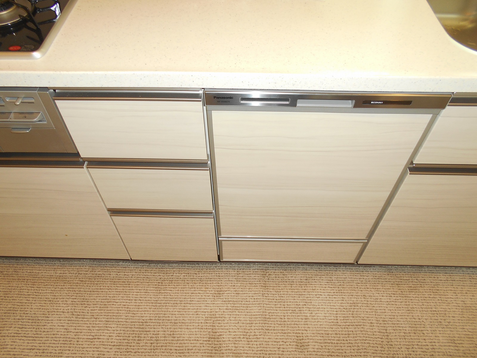 Panasonic製食器洗い乾燥機 NP-45MD7S