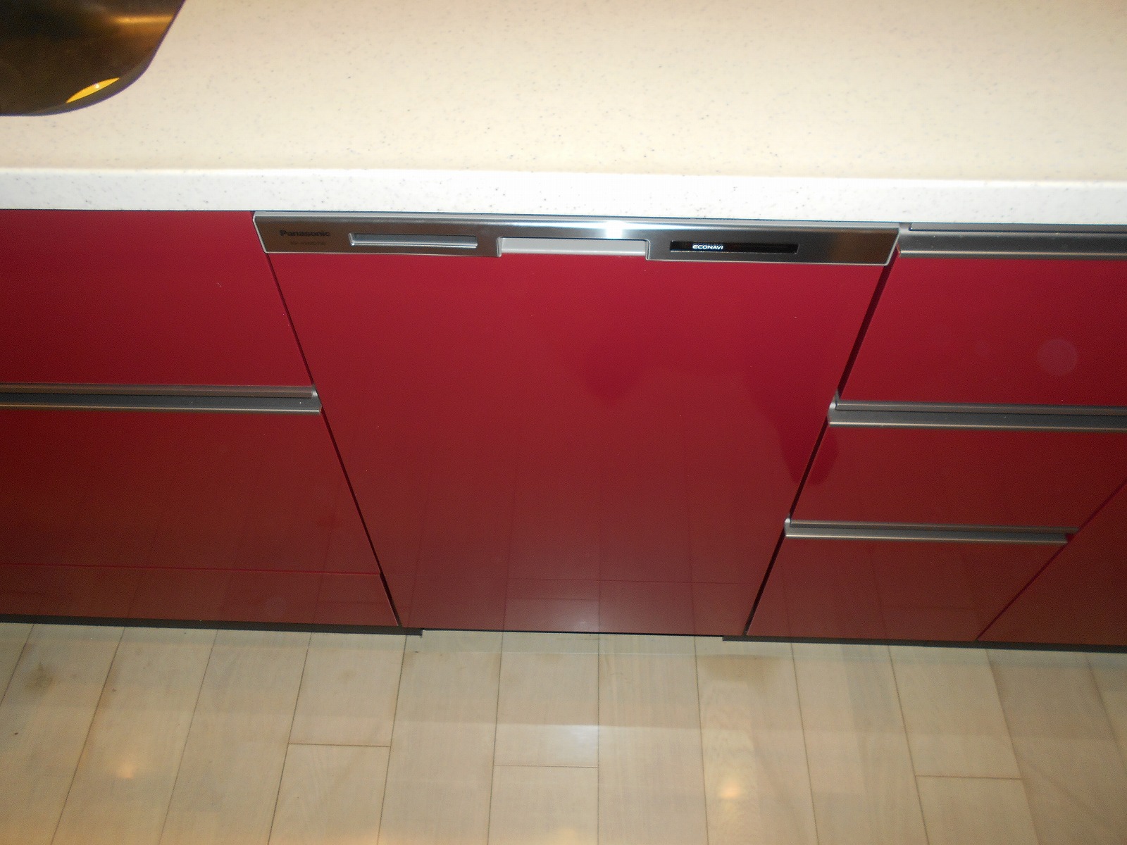 Panasonic製食器洗い乾燥機　NP-45MD7W
