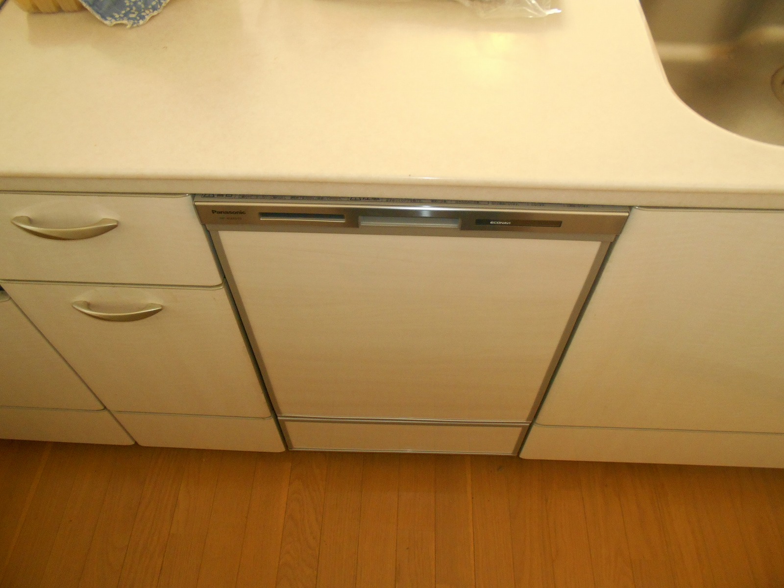 Panasonic製食器洗い乾燥機　NP-45MD7S