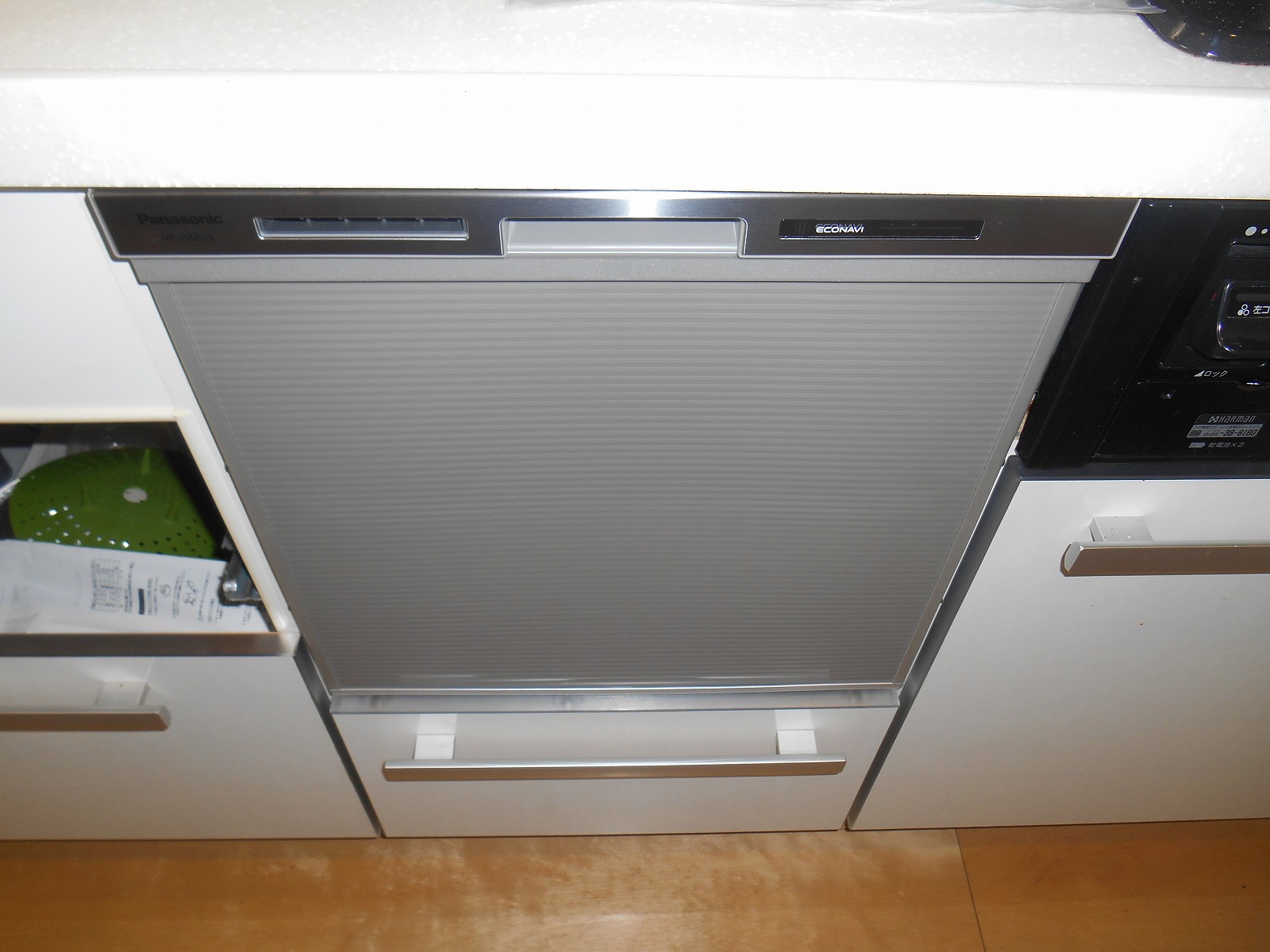 Panasonic製食器洗い乾燥機　NP-45MS7S