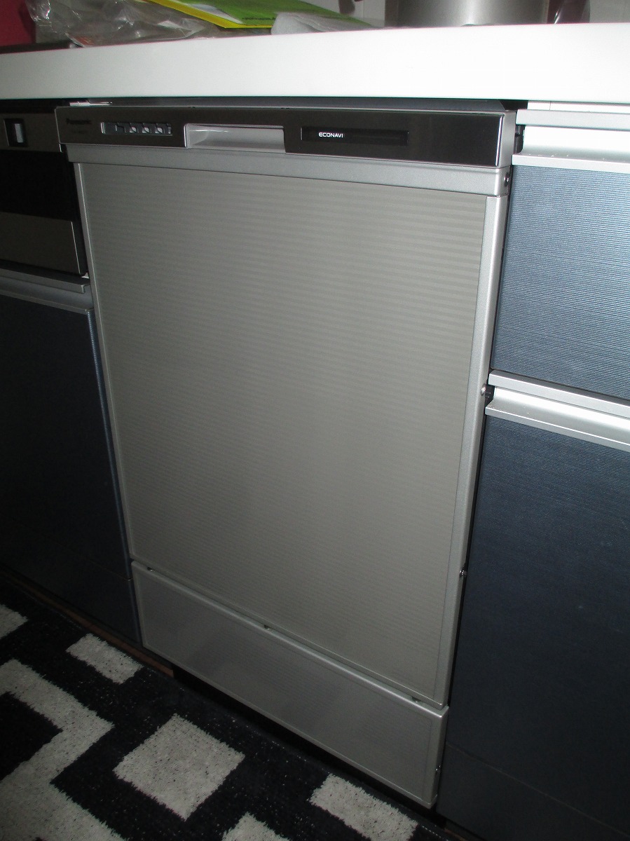 Panasonic製食器洗い乾燥機　NP-45MD7S