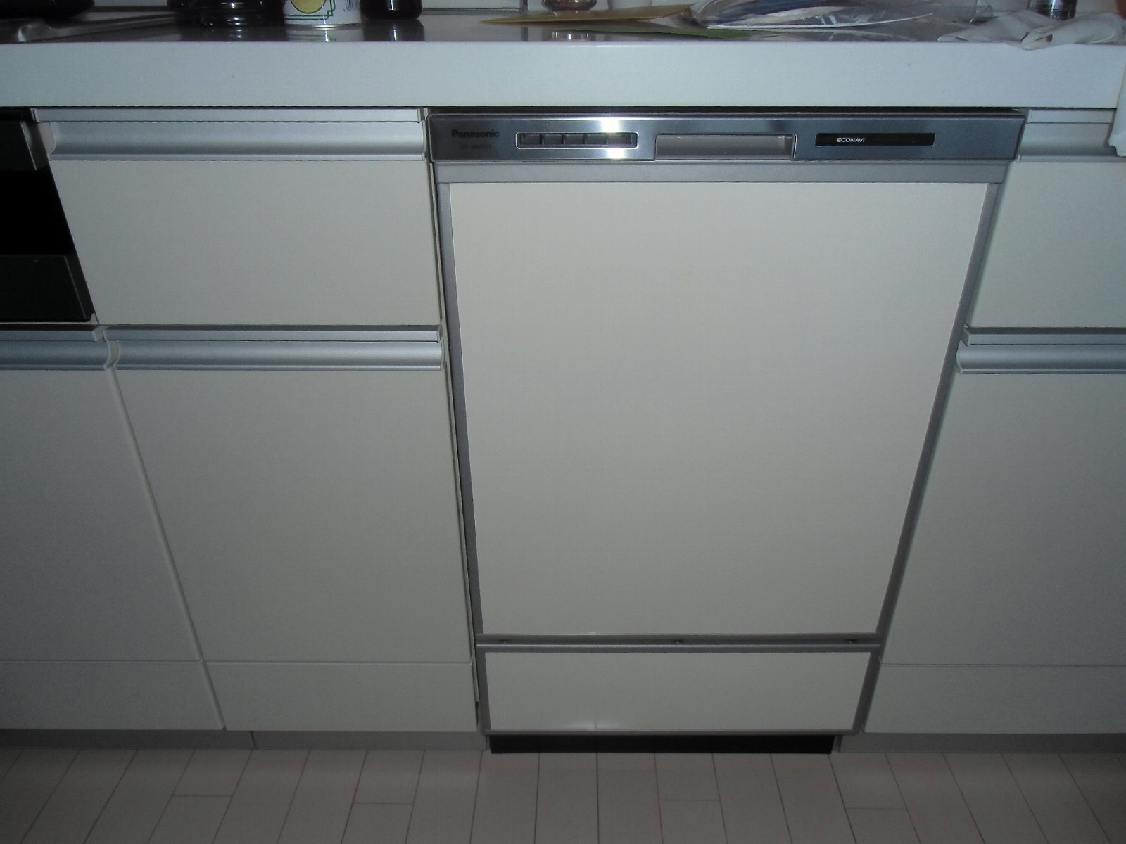 Panasonic製食器洗い乾燥機　NP-45MD7S