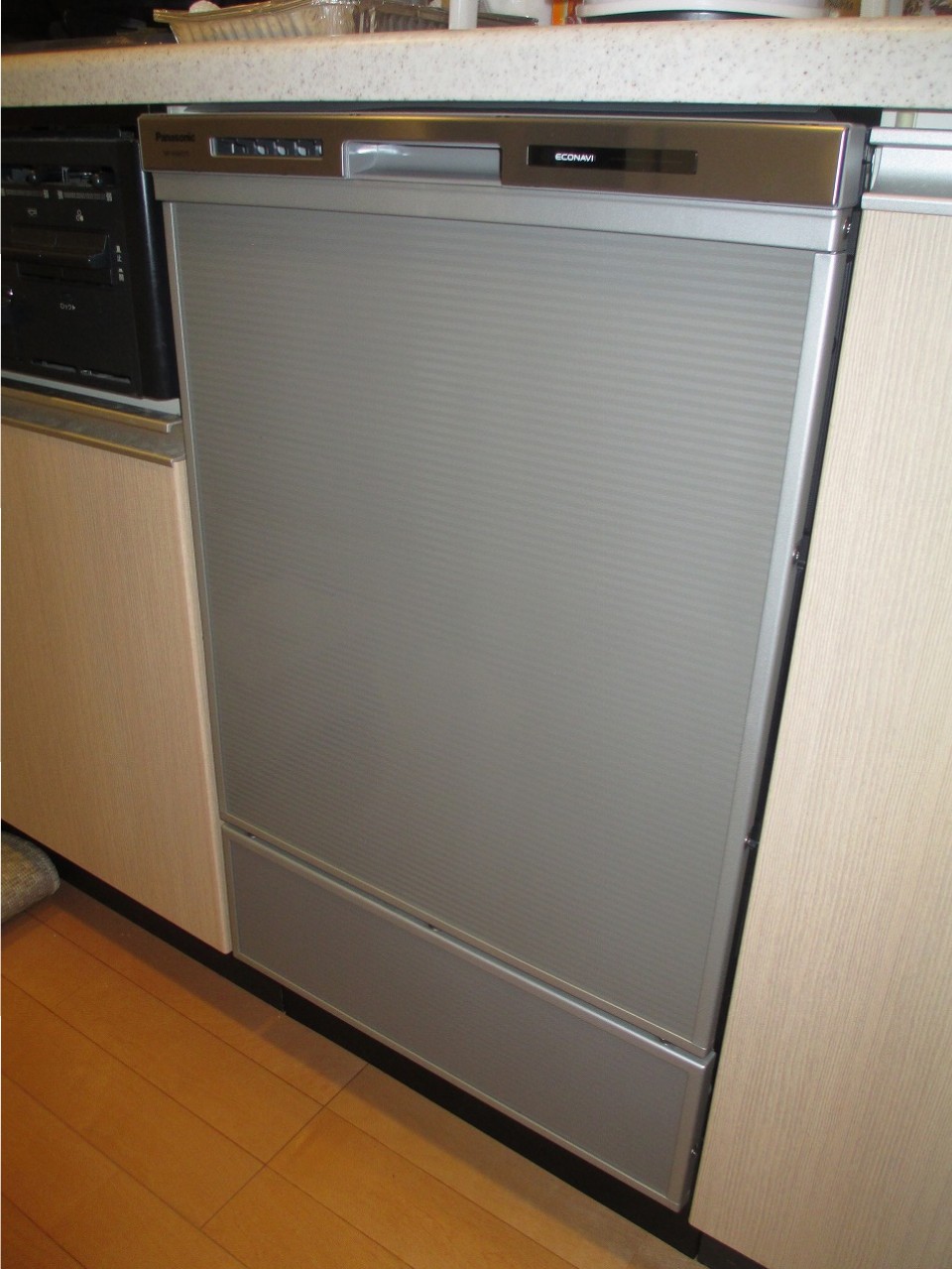 Panasonic製食器洗い乾燥機 NP-45MD7S