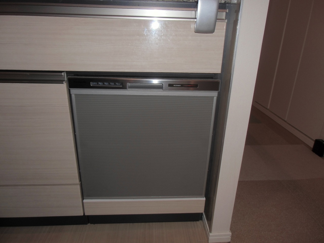 Panasonic製食器洗い乾燥機 NP-45MS7S