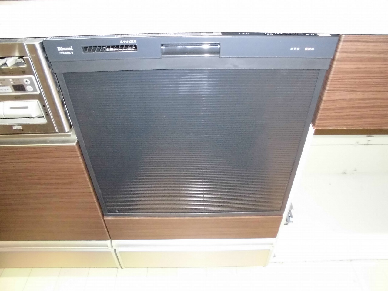 リンナイ製食器洗い乾燥機 RKW-404A-B
