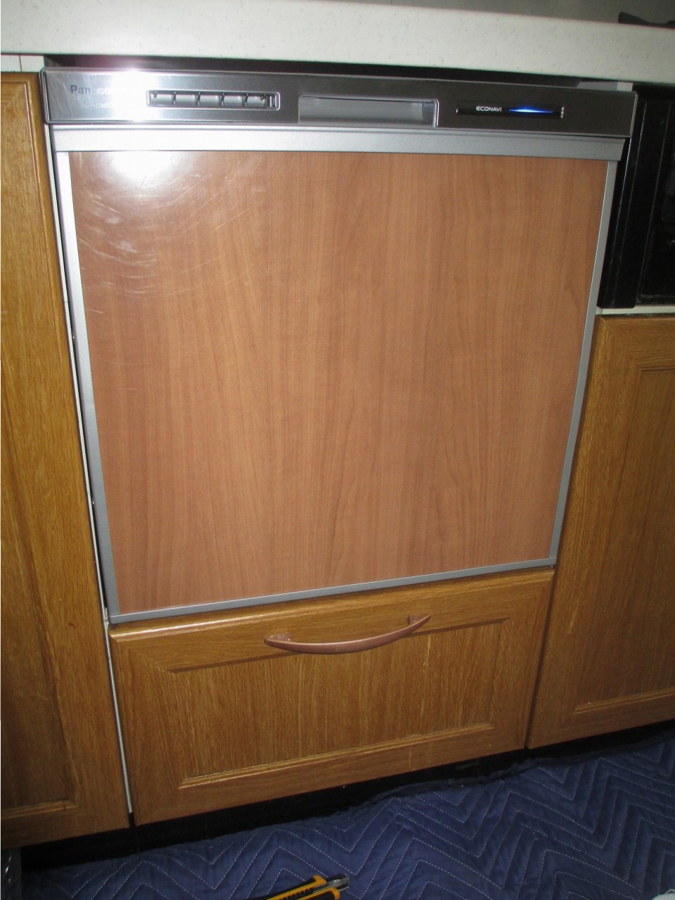 Panasonic製食器洗い乾燥機　NP-45MS7S