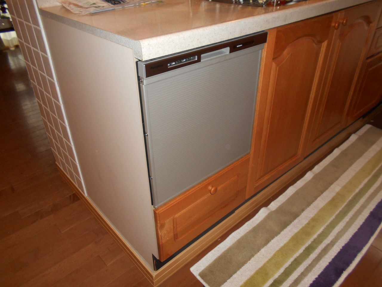 Panasonic製食器洗い乾燥機　NP-45MS7S