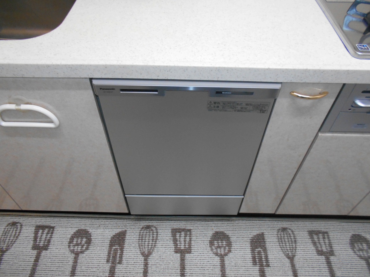 Panasonic製食器洗い乾燥機 NP-45MC6T