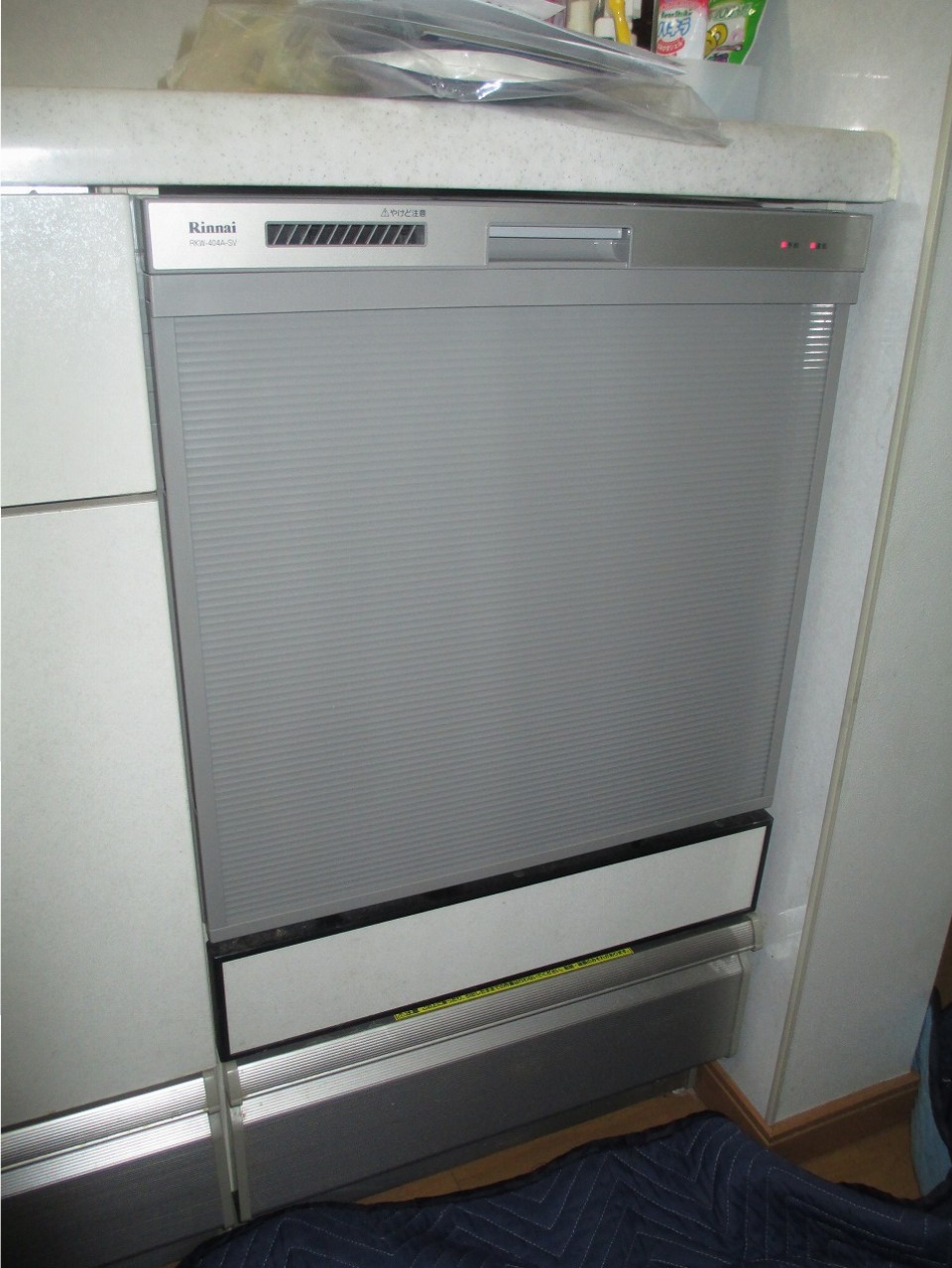 リンナイ製食器洗い乾燥機　RKW-404A-SV