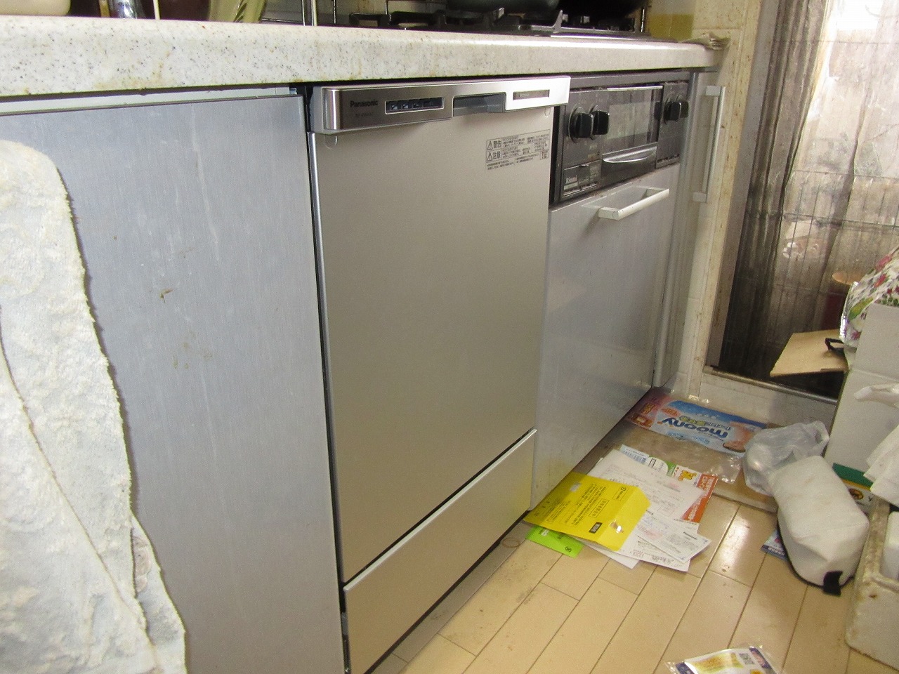 Panasonic製食器洗い乾燥機 NP-45MC6T