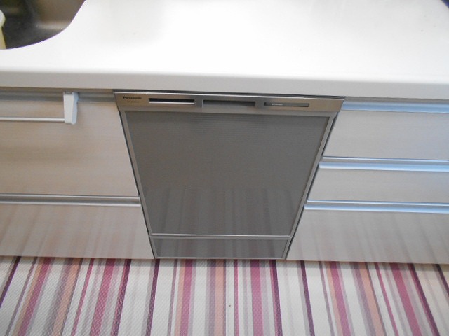 Panasonic製食器洗い乾燥機　NP-45MD7S