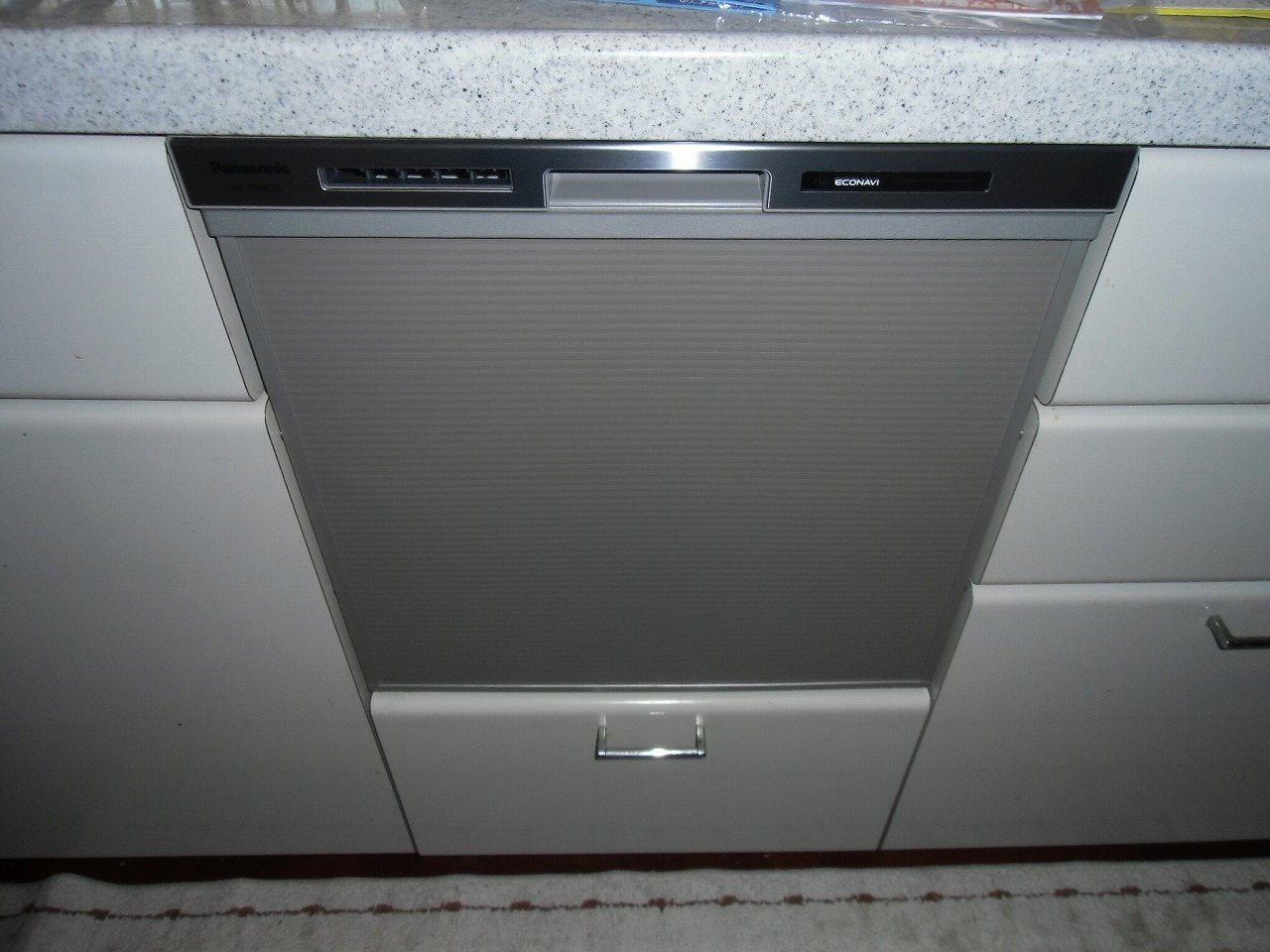 Panasonic製食器洗い乾燥機 NP-45MS7S