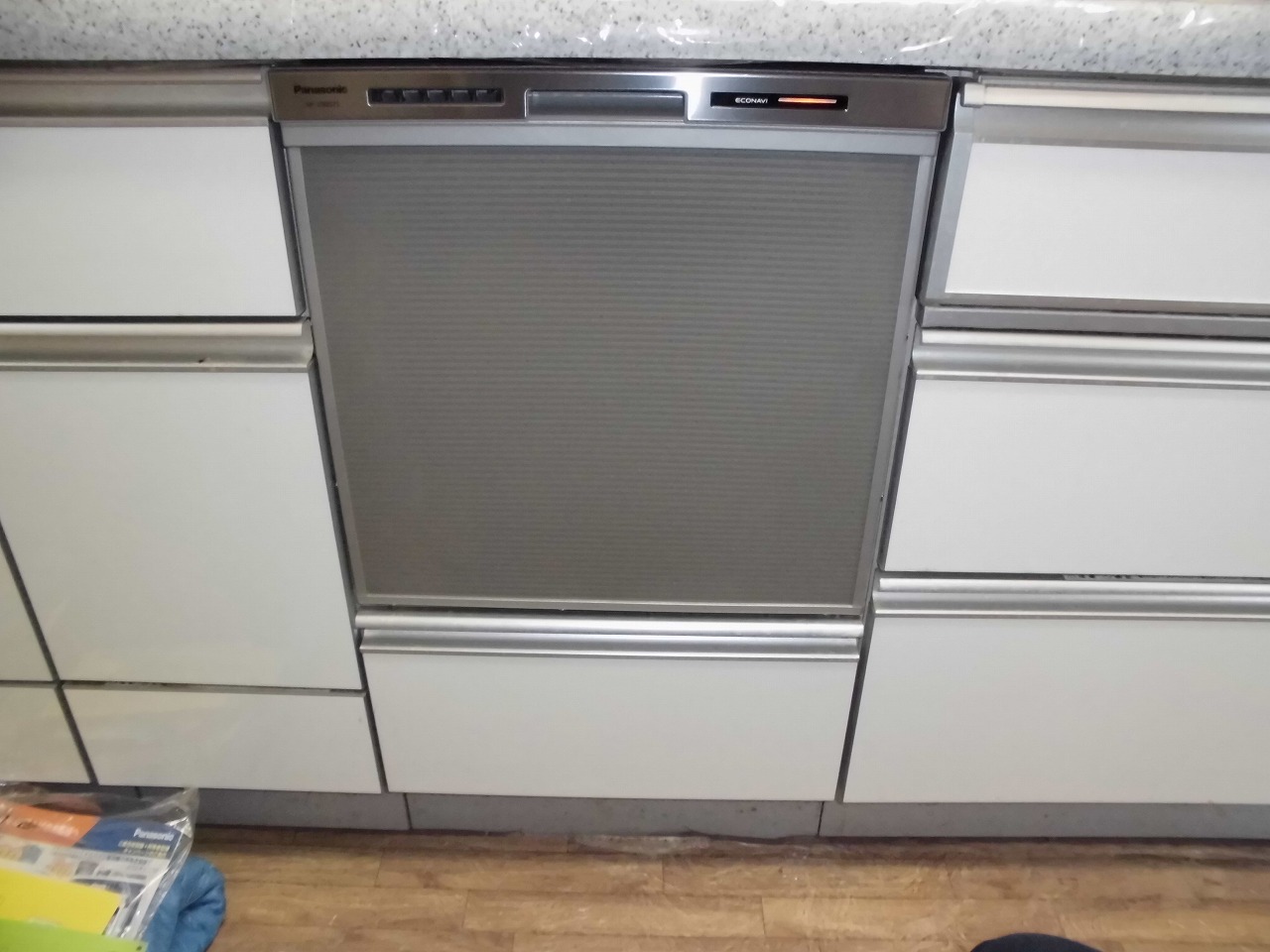 Panasonic製食器洗い乾燥機　NP-45MS7S