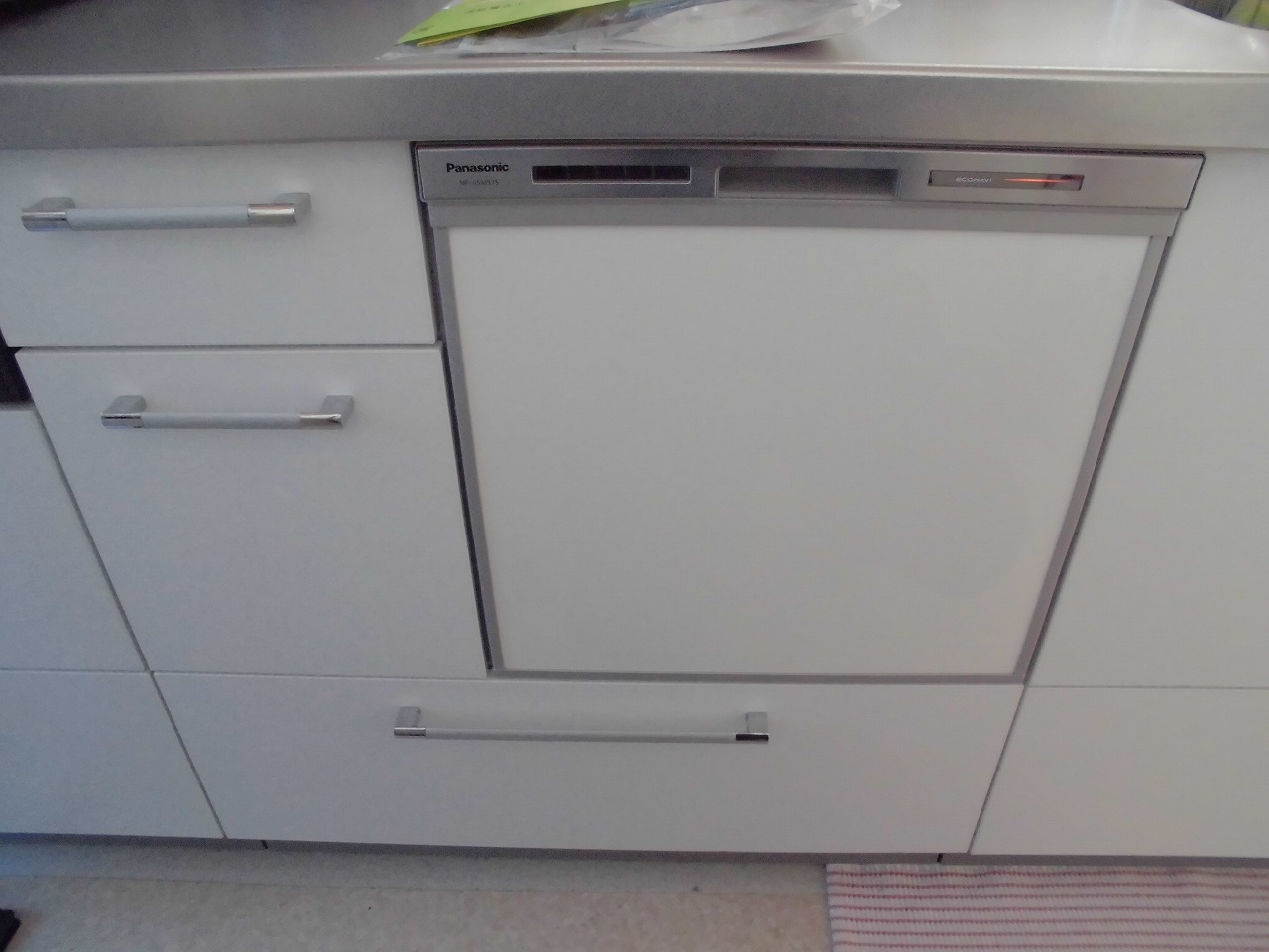 Panasonic製食器洗い乾燥機 NP-45MS7S