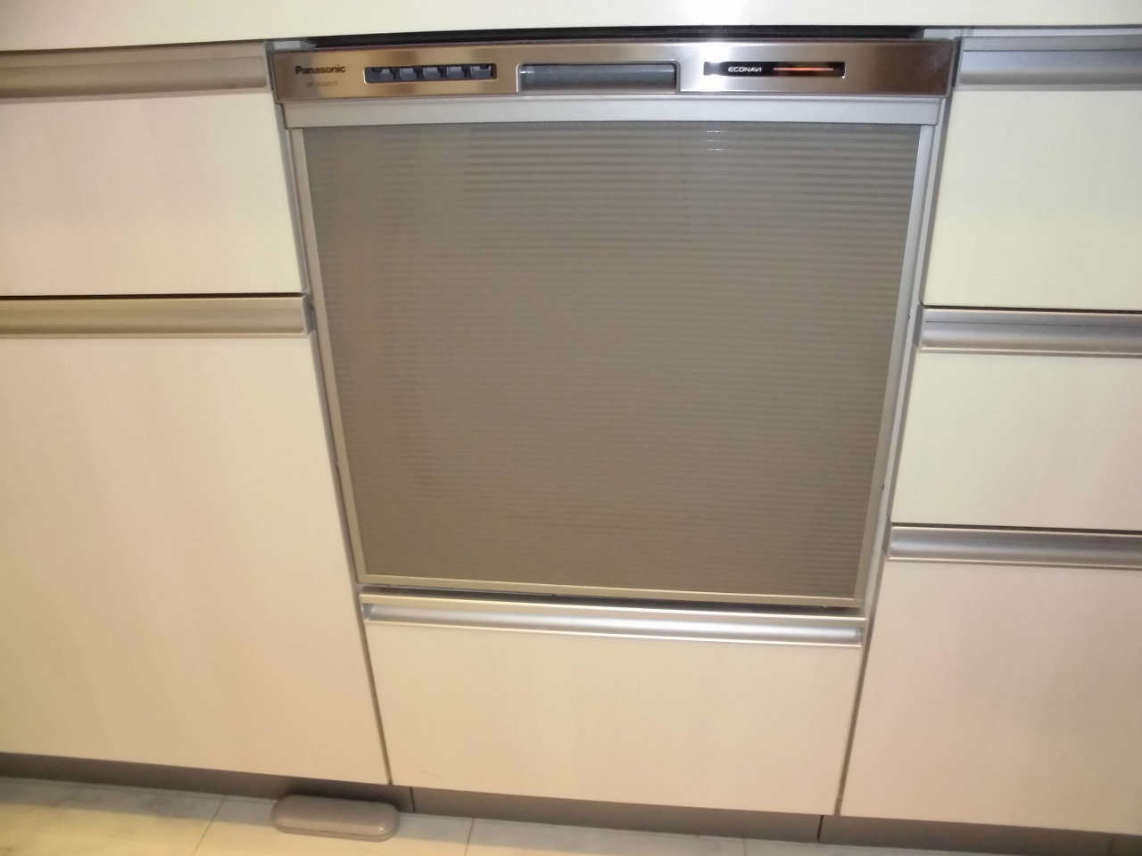 Panasonic製食器洗い乾燥機　NP-45MS7S