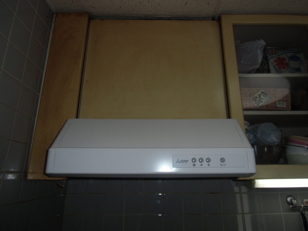 三菱製レンジフード V-316K5