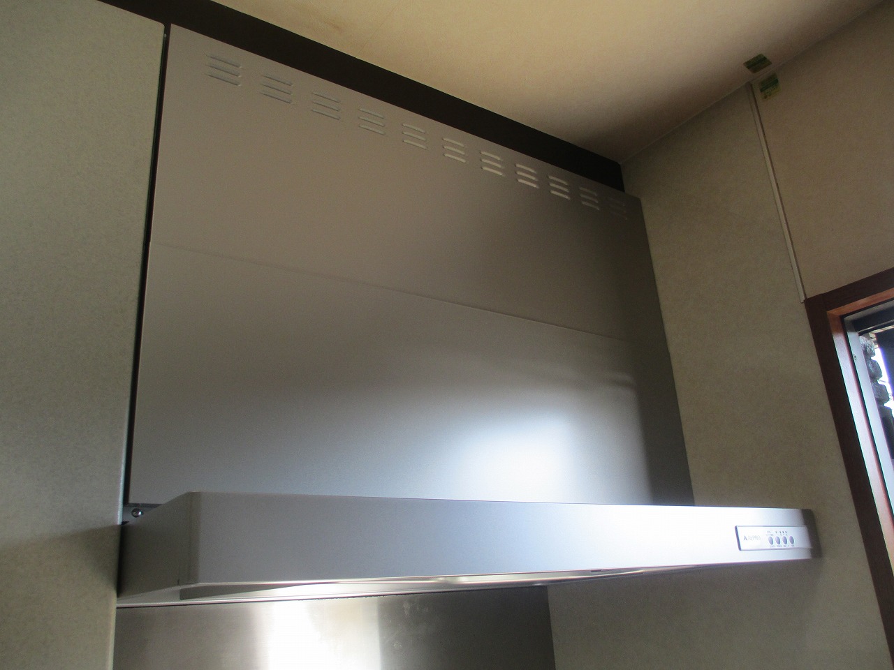 リンナイ製レンジフード UGR-3R-AP903L SI