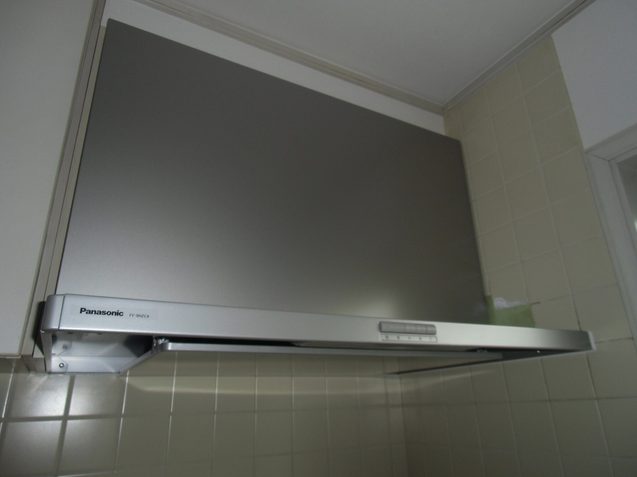 Panasonic製レンジフード FY-9HZC4-S