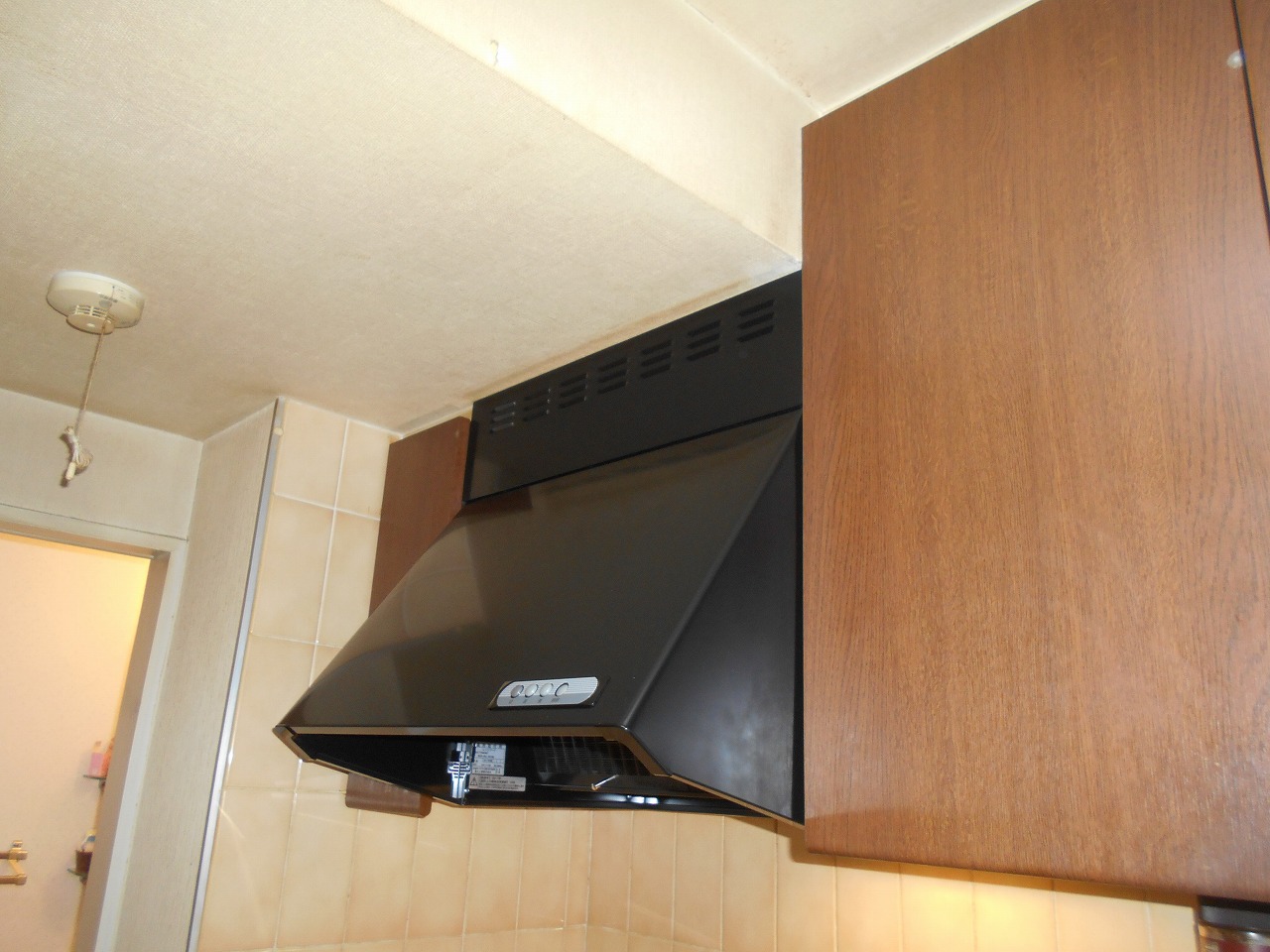 富士工業製レンジフード BDR-3HL-601BK