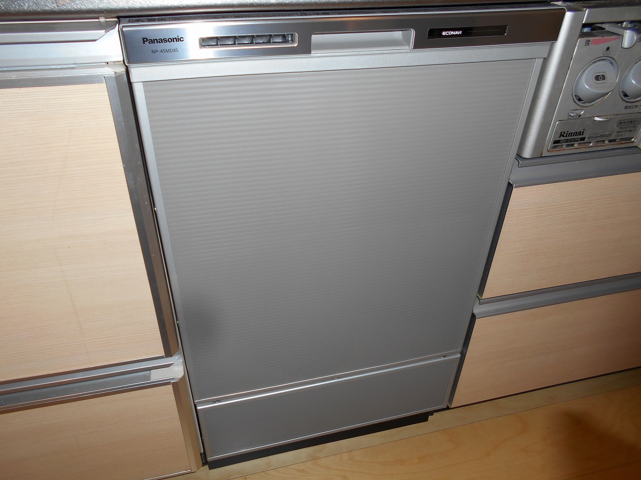 Panasonic製食器洗い乾燥機 NP-45RD7K