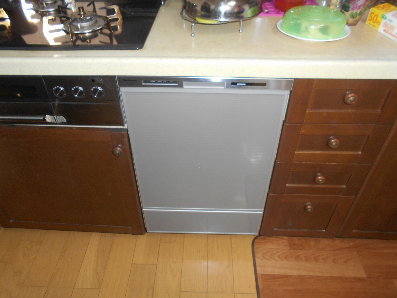 Panasonic製食器洗い乾燥機 NP-45MD7S