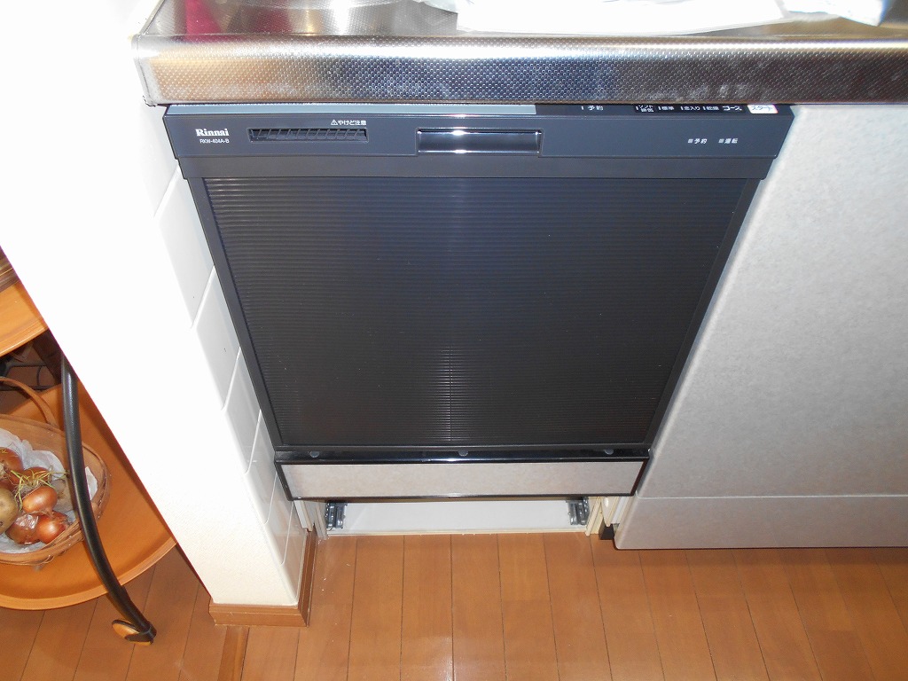 リンナイ製食器洗い乾燥機 RKW-404A-B