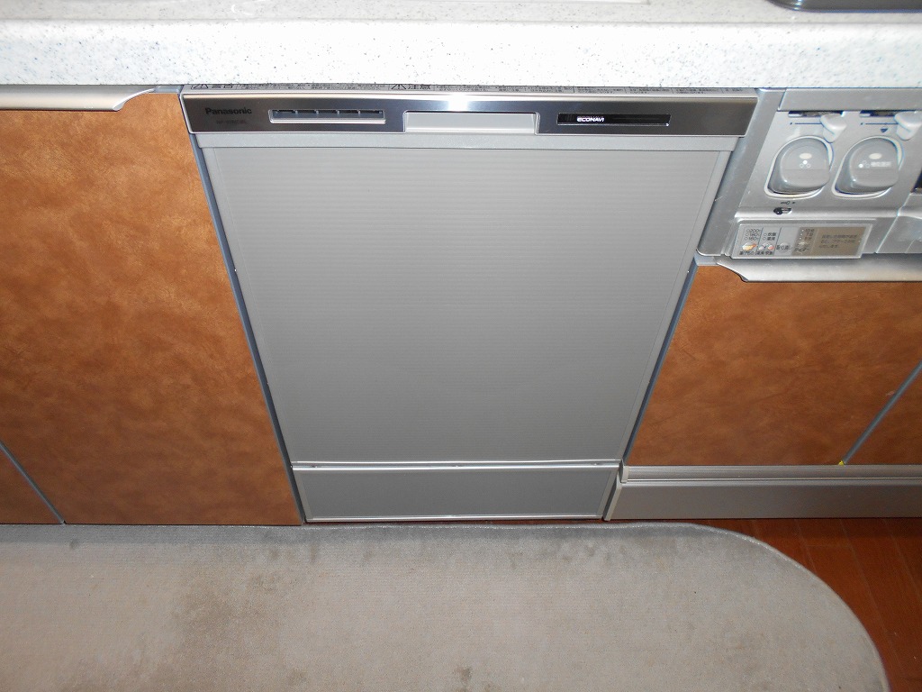 Panasonic製食器洗い乾燥機 NP-45MD8S