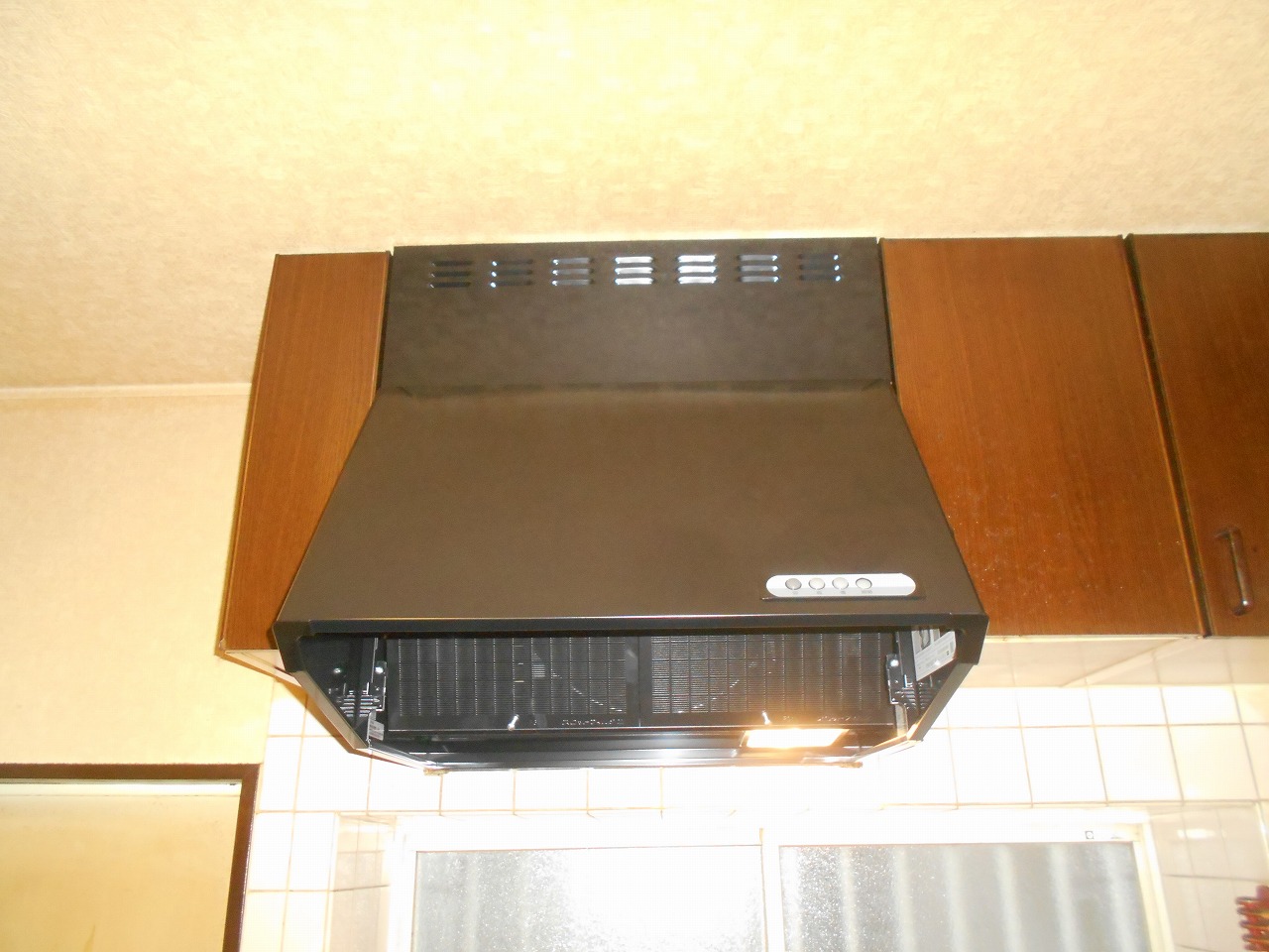 富士工業製レンジフード BDR-3HL-601BK
