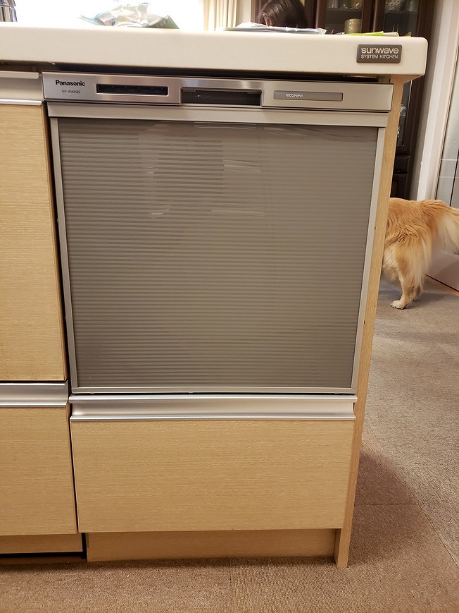 Panasonic製食器洗い乾燥機 NP-45MS8S