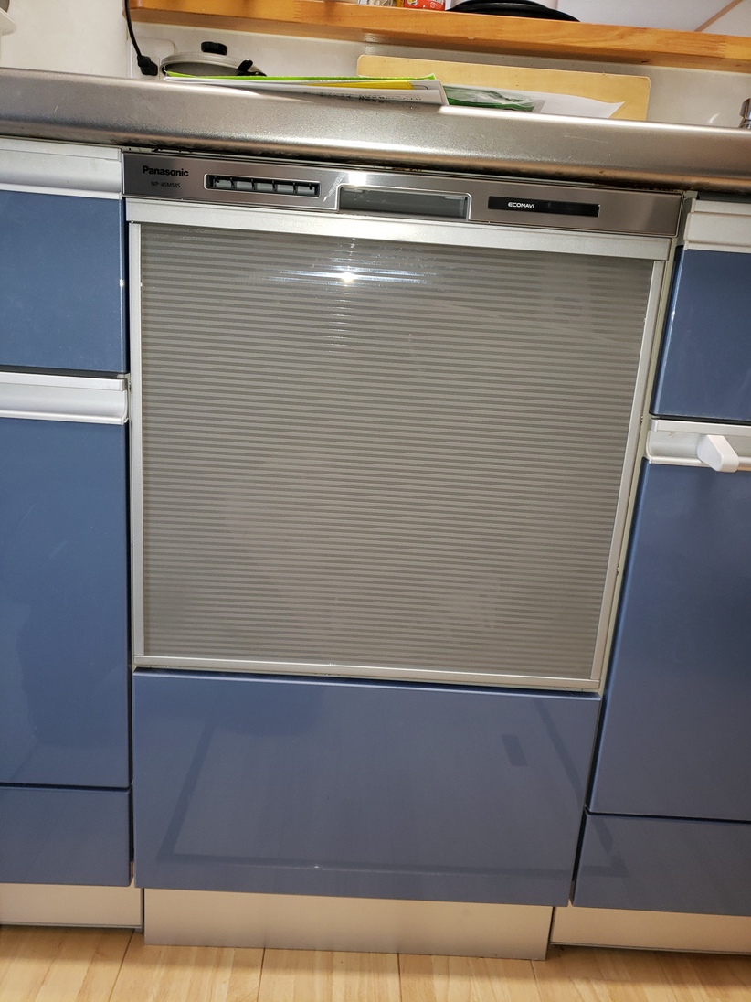Panasonic製食器洗い乾燥機 NP-45MS8S