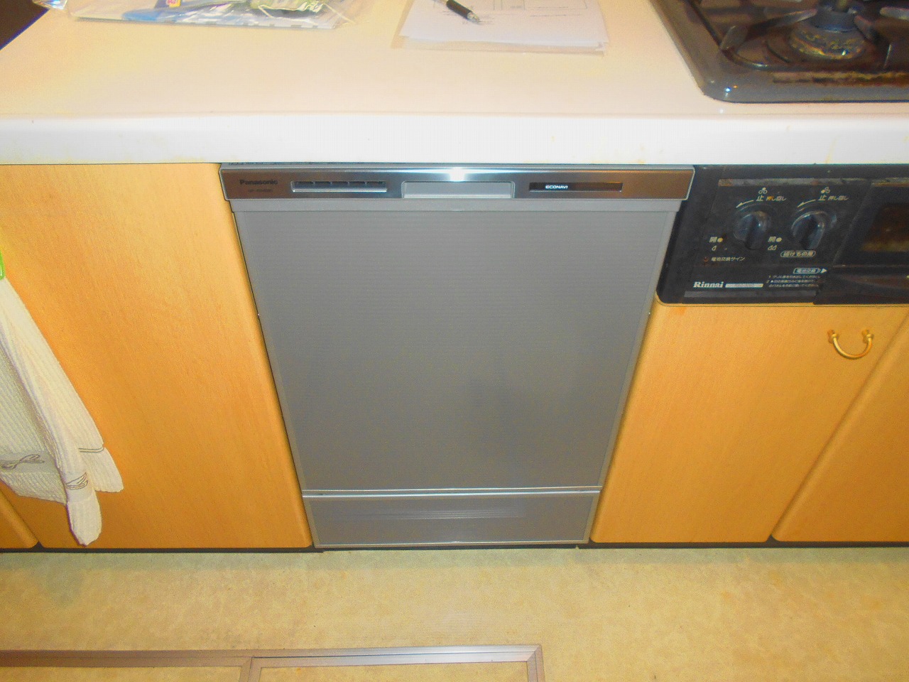 Panasonic製食器洗い乾燥機 NP-45MD8S
