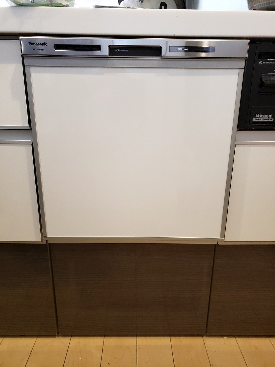 Panasonic製食器洗い乾燥機 NP-45MS8S