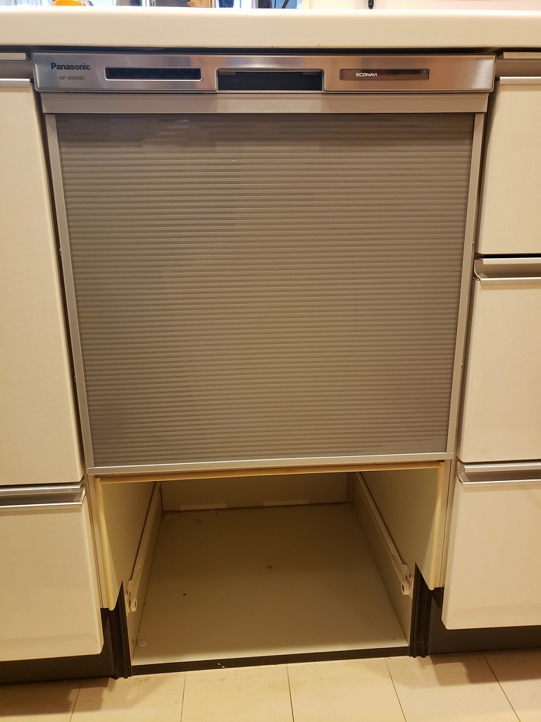 Panasonic製食器洗い乾燥機 NP-45MS8S