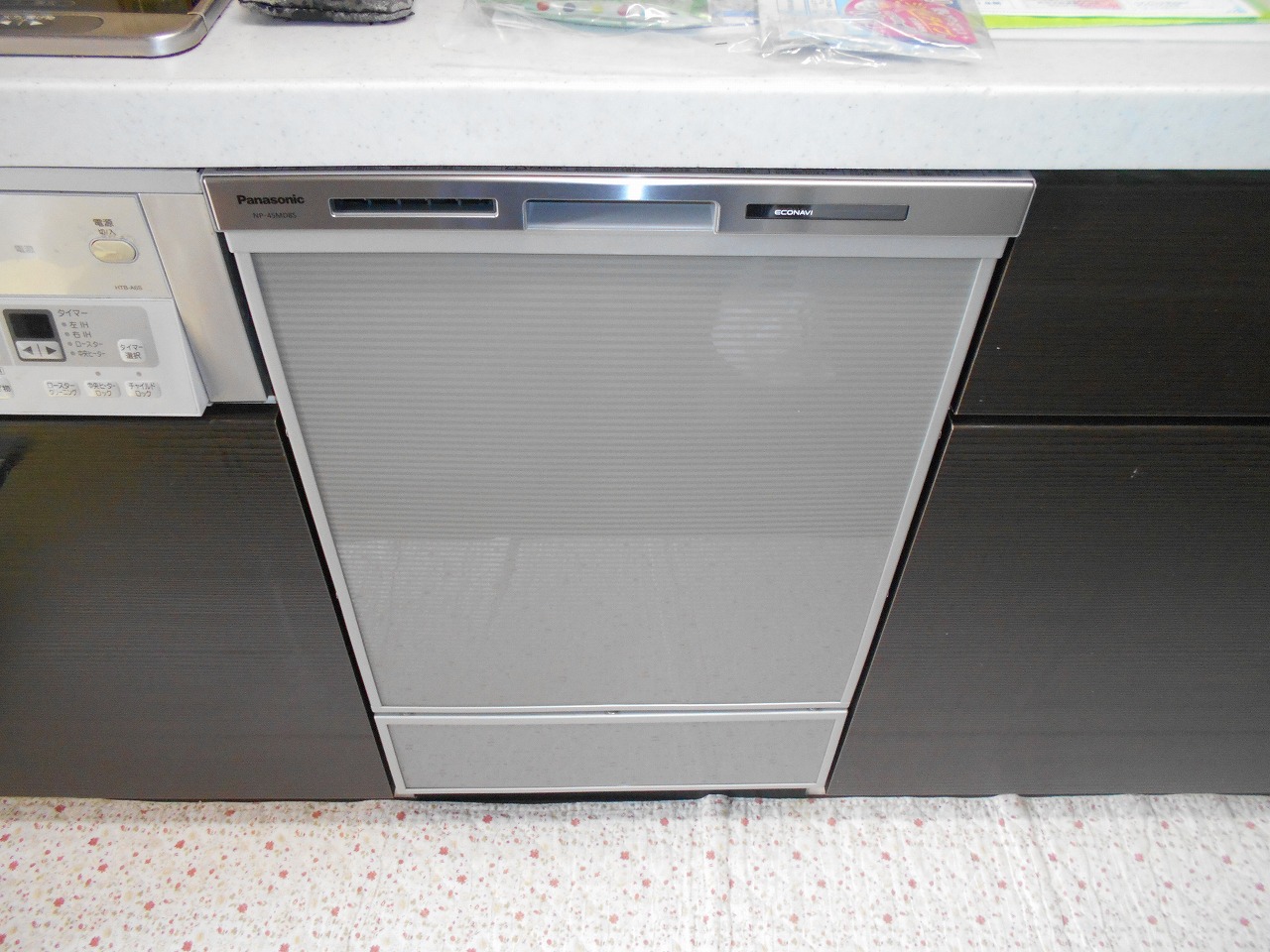 Panasonic製食器洗い乾燥機 NP-45MD8S