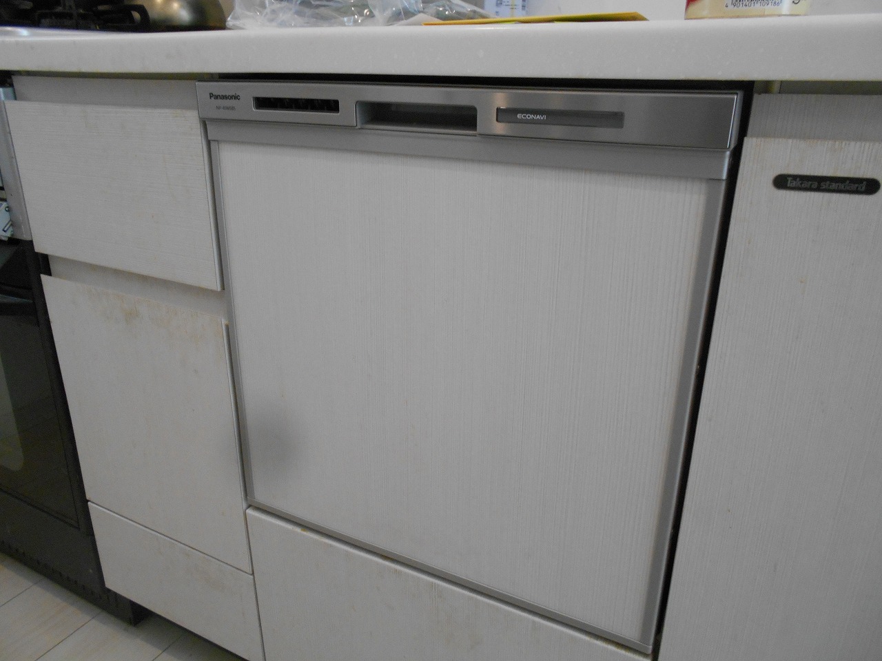 Panasonic製食器洗い乾燥機 NP-45MS8S