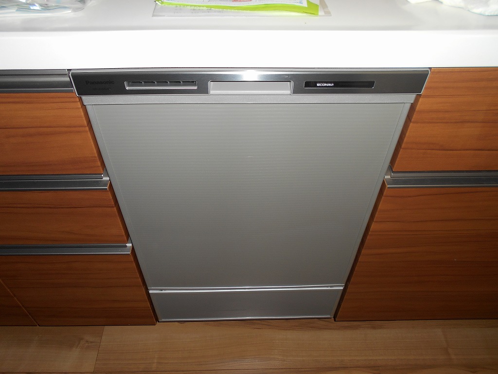 Panasonic製食器洗い乾燥機 NP-45MD8S