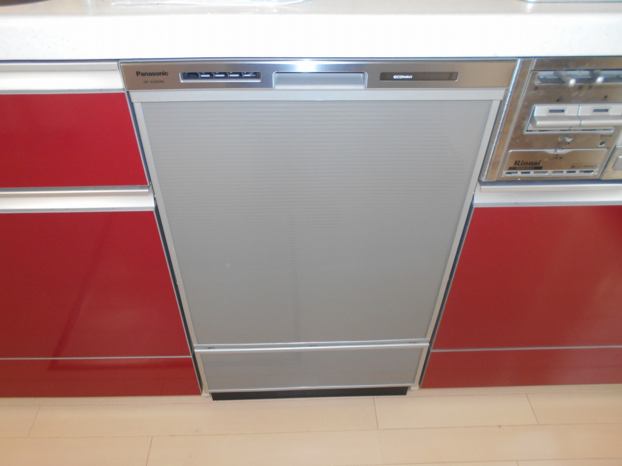 Panasonic製食器洗い乾燥機 NP-45MD8S