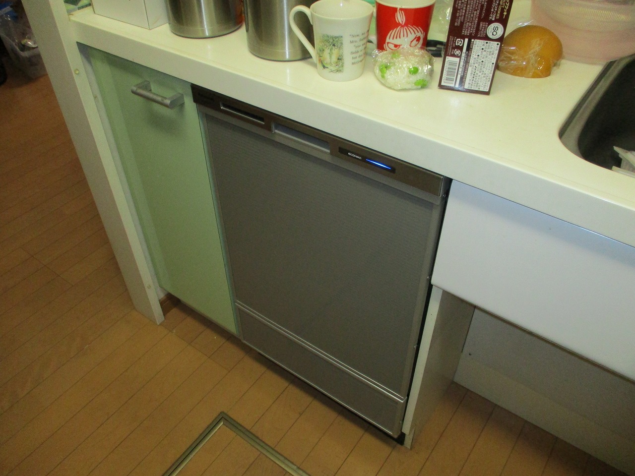 Panasonic製食器洗い乾燥機 NP-45MD8S