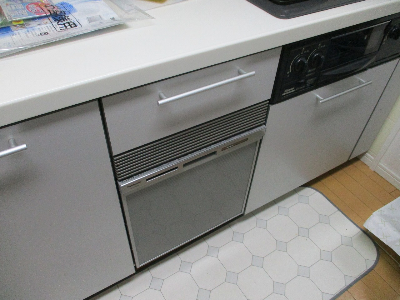 Panasonic製食器洗い乾燥機 NP-45MS8S