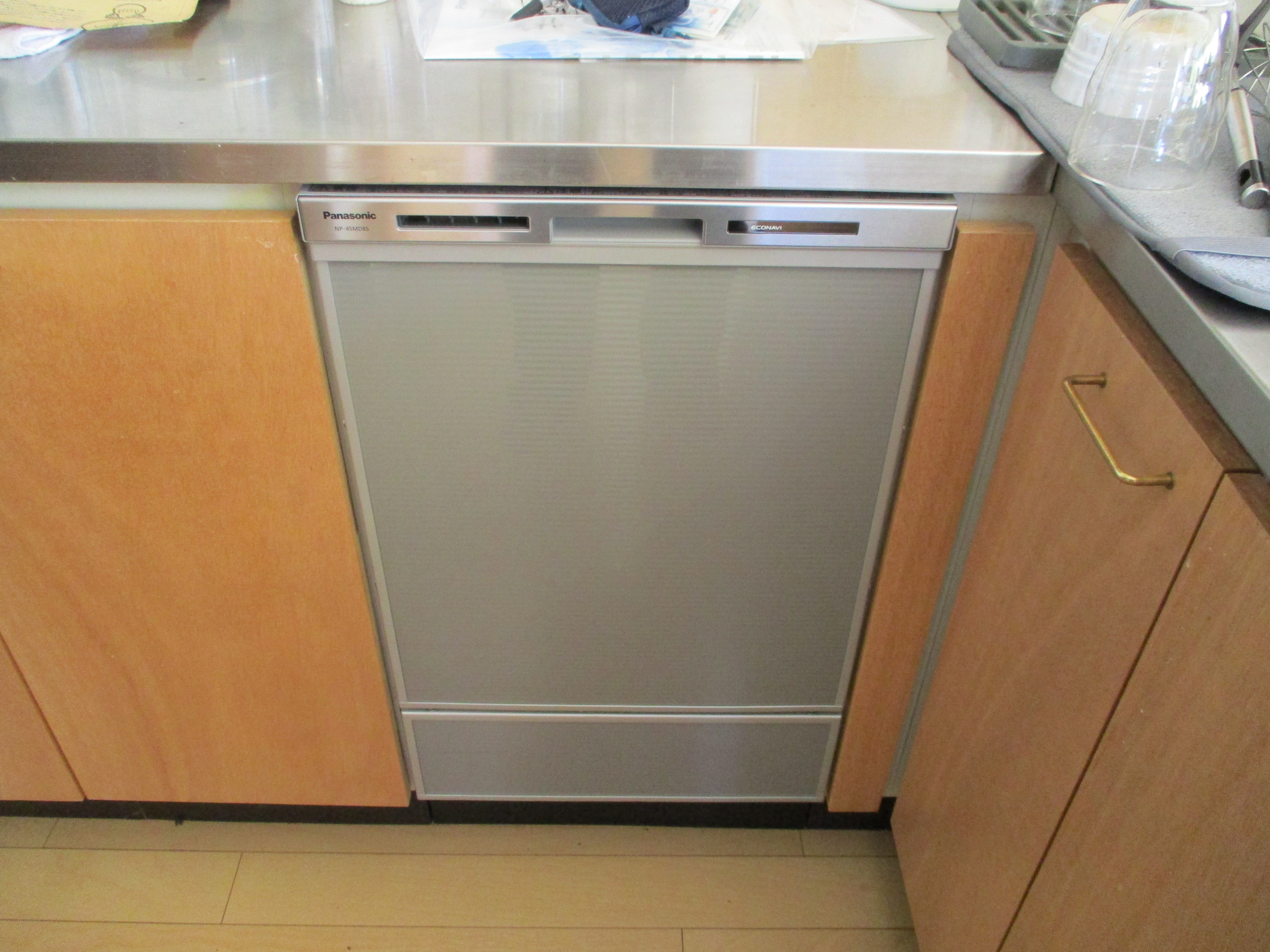 Panasonic製食器洗い乾燥機 NP-45MD8S
