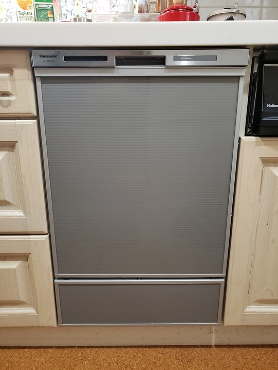 Panasonic製食器洗い乾燥機 NP-45MD8S